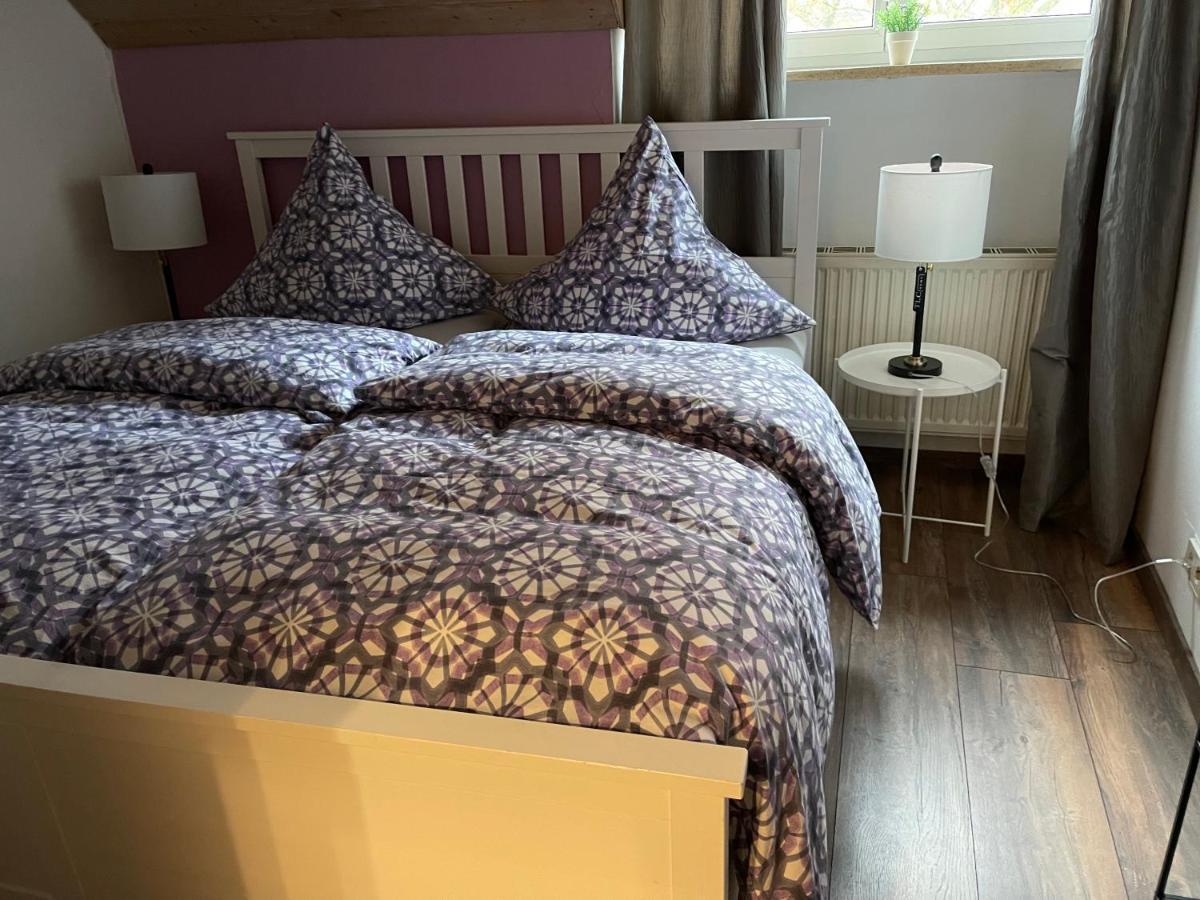 Ferienwohnung Am Schloss Leipheim Naehe Legoland Exterior foto